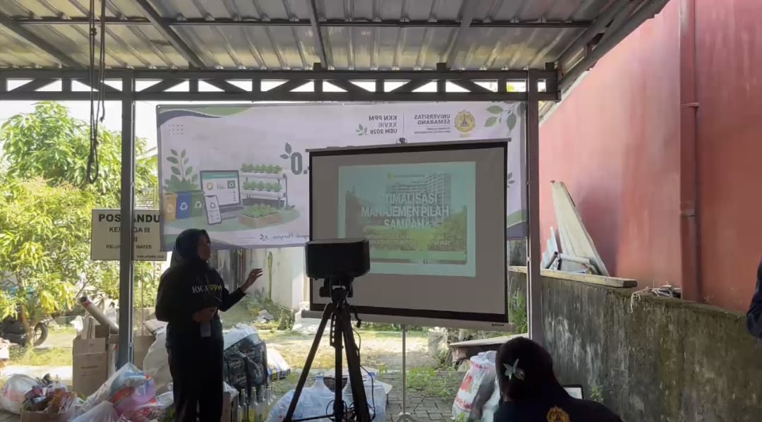 Foto kegiatan Bank Sampah Nusa Indah