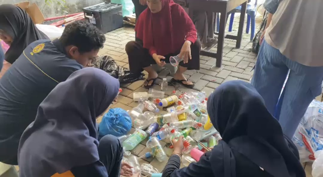 Foto kegiatan Bank Sampah Nusa Indah